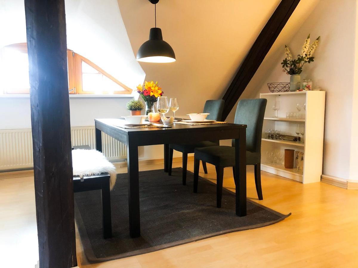 Maisonette Am Markt - Schlossblick - Wlan+Netflix แวร์นิกโกโรเดอ ภายนอก รูปภาพ